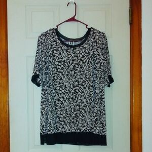 Anne Klein Short Sleeve Top